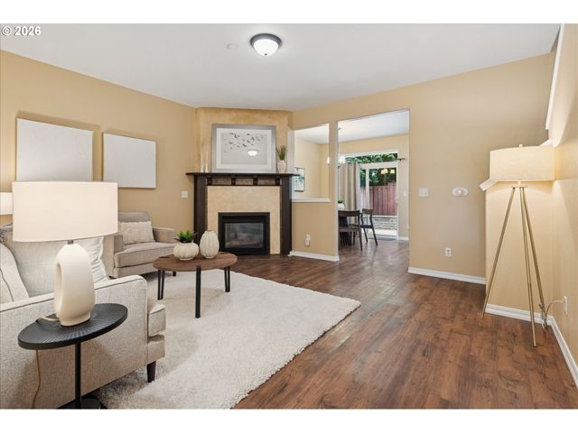 12805 Sw NIGHT HERON Ln 102, Beaverton, OR 97007