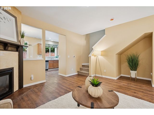 12805 Sw NIGHT HERON Ln 102, Beaverton, OR 97007