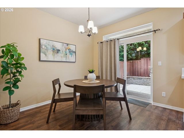 12805 Sw NIGHT HERON Ln 102, Beaverton, OR 97007