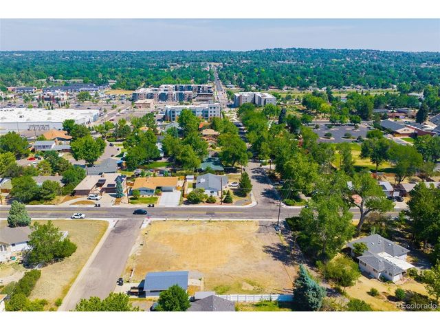 9200 Grandview Ave, Arvada, CO 80002