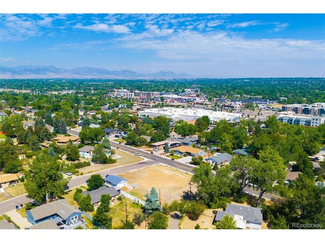 9200 Grandview Ave, Arvada, CO 80002