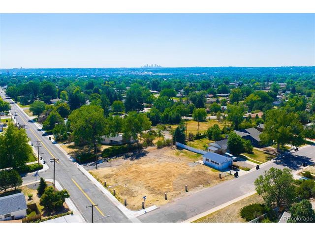 9200 Grandview Ave, Arvada, CO 80002