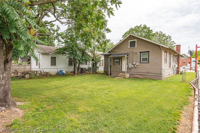 1122 S 21st Street, Fort Smith, AR 72901