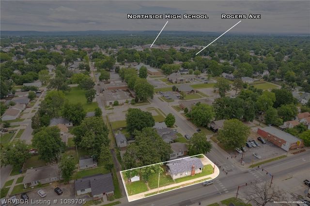 1122 S 21st Street, Fort Smith, AR 72901