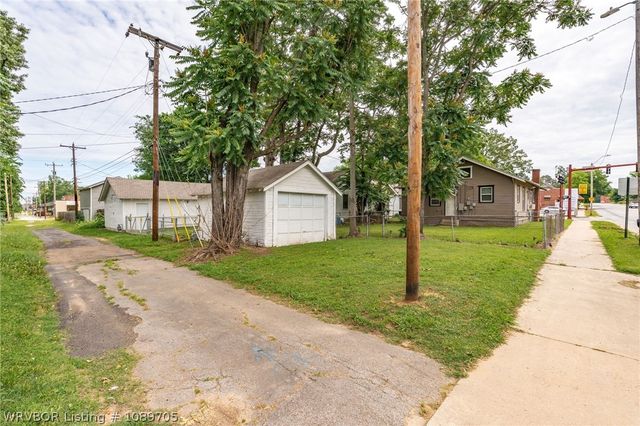 1122 S 21st Street, Fort Smith, AR 72901