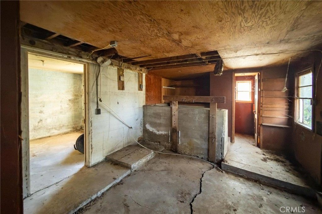 Image 32 of property listing at 10791 Citrus, Moorpark, CA 93021