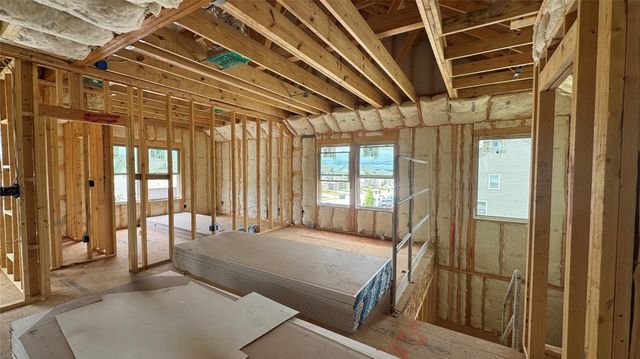 261 Crater Lake DR, Dripping Springs, TX 78620