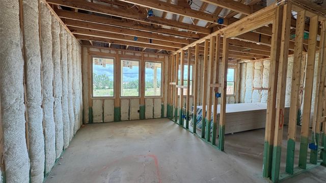 261 Crater Lake DR, Dripping Springs, TX 78620