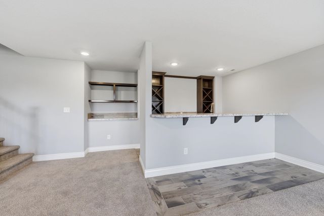 2806 N Woodridge St, Wichita, KS 67226