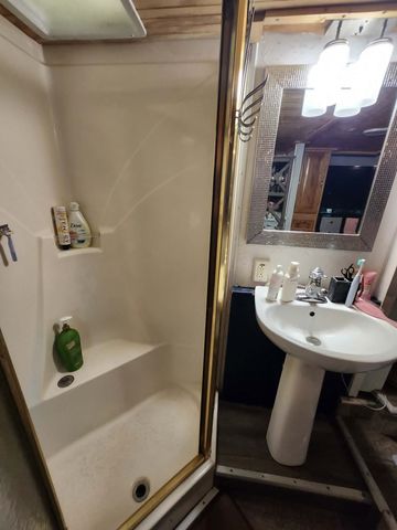 376 10th Street, Ellijay, GA 30540