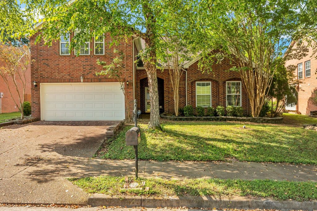 6720 Autumn Oaks Dr, Brentwood, TN 37027
