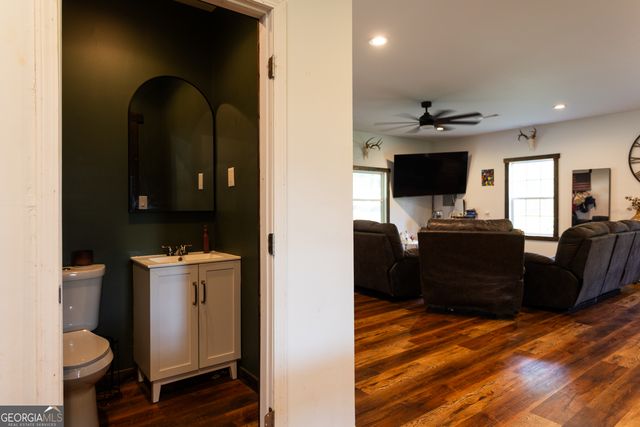 1441 Dickson Road, Rutledge, GA 30663