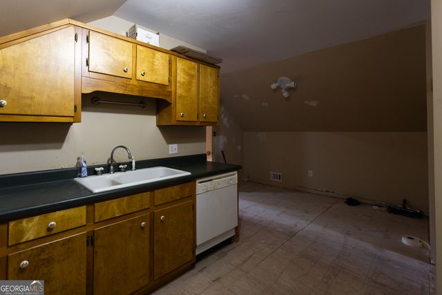 1441 Dickson Road, Rutledge, GA 30663