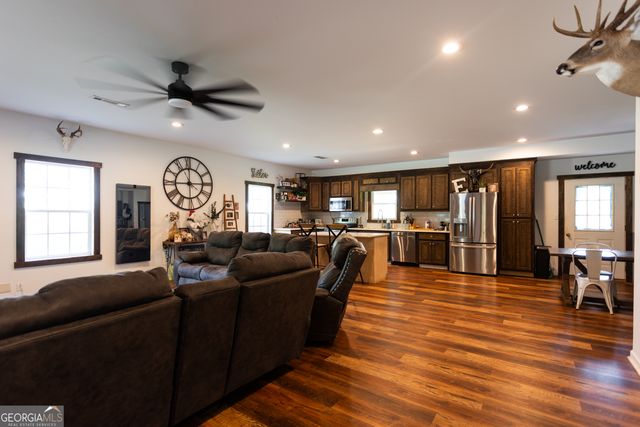 1441 Dickson Road, Rutledge, GA 30663