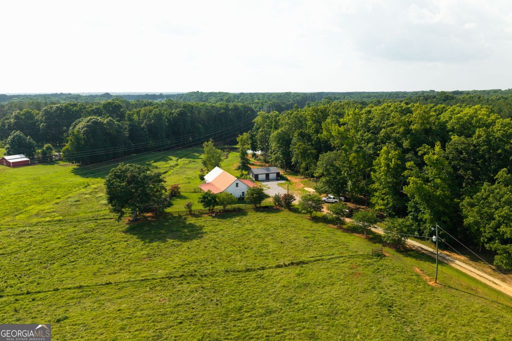 1441 Dickson Road, Rutledge, GA 30663