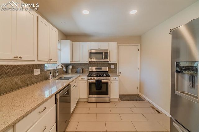 1314 Kern Street, Colorado Springs, CO 80915