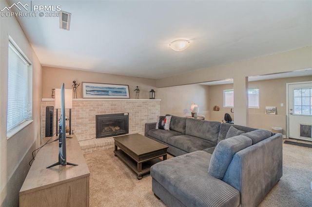 1314 Kern Street, Colorado Springs, CO 80915