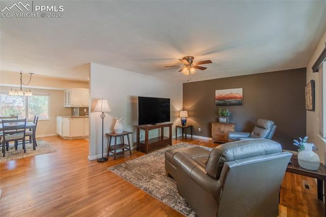 1314 Kern Street, Colorado Springs, CO 80915