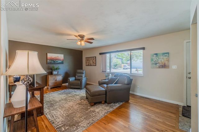 1314 Kern Street, Colorado Springs, CO 80915