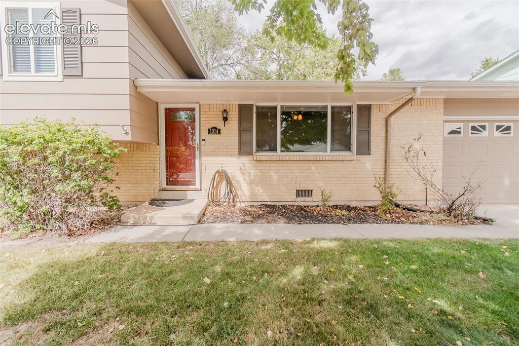 1314 Kern Street, Colorado Springs, CO 80915 — photo 2