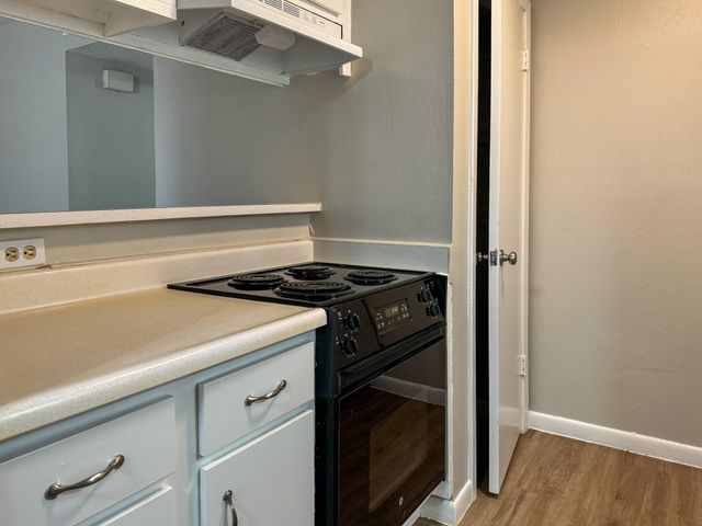 2101 6th Avenue N 3, Texas City, TX 77590