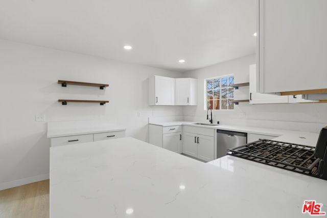 321 E Avenue R11, Palmdale, CA 93550