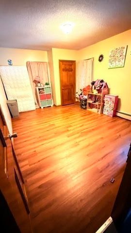 111 Maple St, Gardner, MA 01440