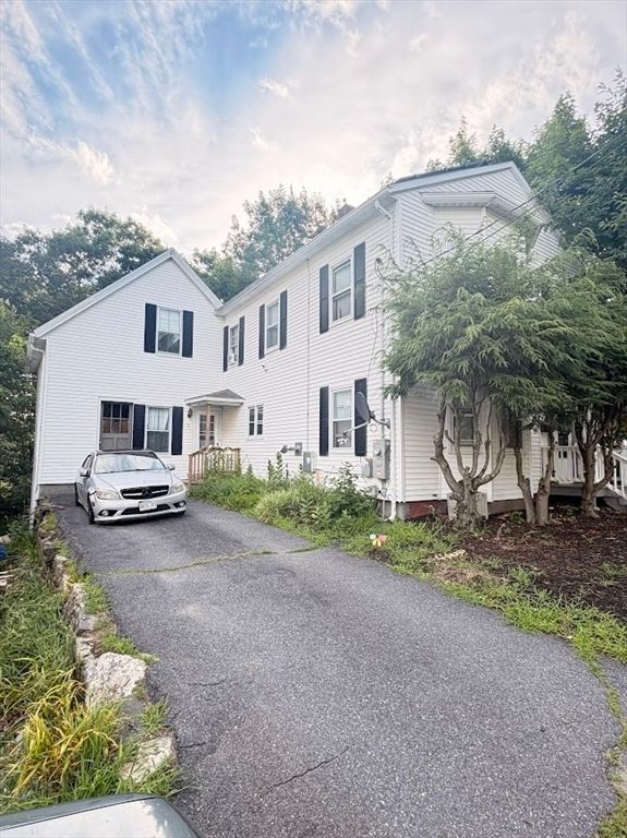 111 Maple St, Gardner, MA 01440