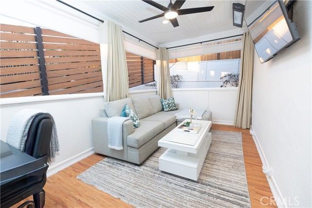 464 Bent Street B, Laguna Beach, CA 92651