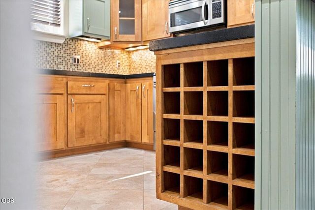 3750 SW Crest Court, Redmond, OR 97756