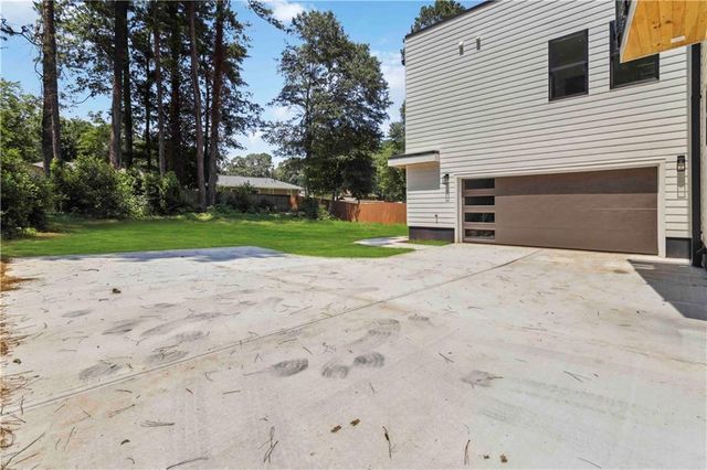1554 Columbia Circle, Decatur, GA 30032