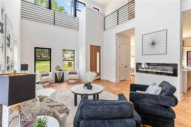 1554 Columbia Circle, Decatur, GA 30032
