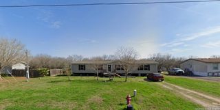 17402 Fx Ball D, Elmendorf, TX 78112