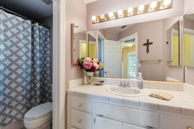 10067 Tilton Mine Road, Redding, CA 96001