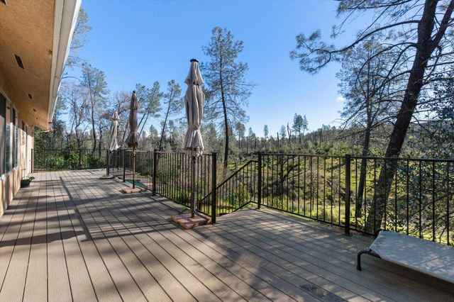 10067 Tilton Mine Road, Redding, CA 96001