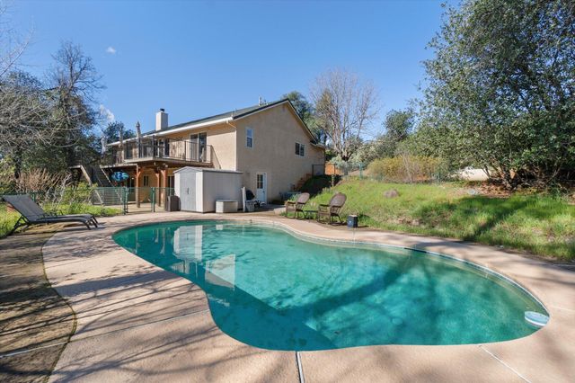 10067 Tilton Mine Road, Redding, CA 96001
