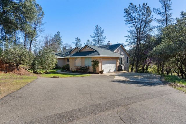 10067 Tilton Mine Road, Redding, CA 96001