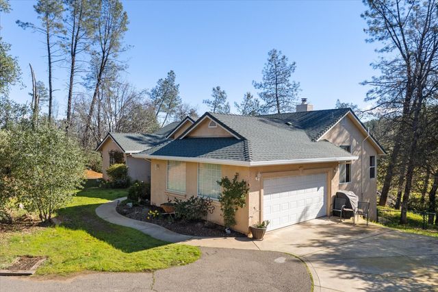 10067 Tilton Mine Road, Redding, CA 96001