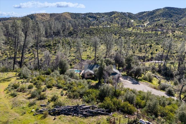 10067 Tilton Mine Road, Redding, CA 96001