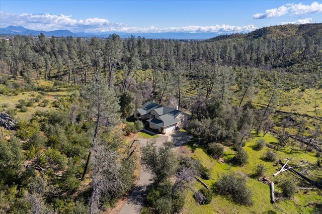 10067 Tilton Mine Road, Redding, CA 96001