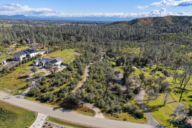 10067 Tilton Mine Road, Redding, CA 96001
