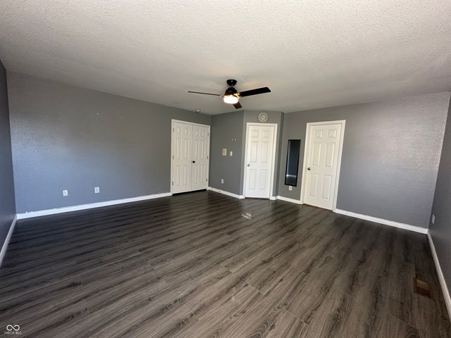 6625 Wolverine Way, Indianapolis, IN 46237