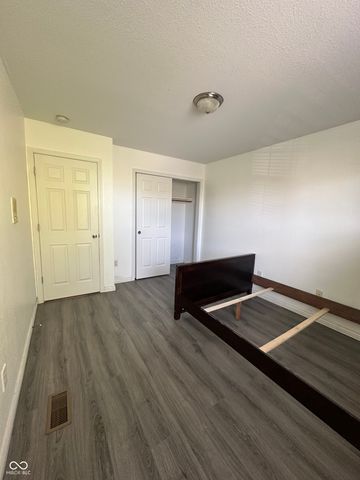 6625 Wolverine Way, Indianapolis, IN 46237