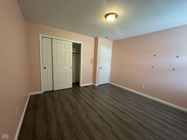 6625 Wolverine Way, Indianapolis, IN 46237