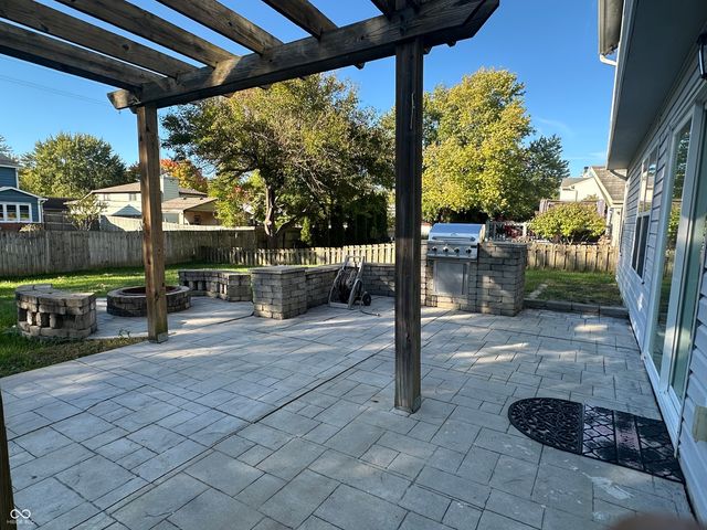 6625 Wolverine Way, Indianapolis, IN 46237
