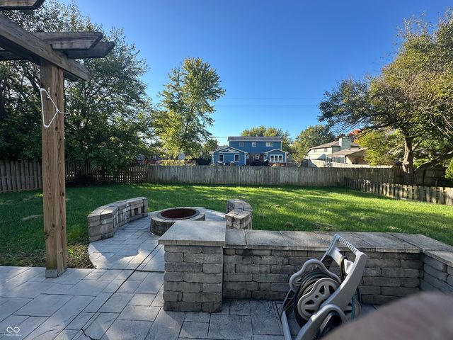6625 Wolverine Way, Indianapolis, IN 46237