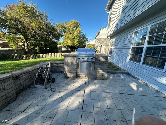 6625 Wolverine Way, Indianapolis, IN 46237