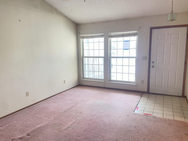 5578 Parkshire Drive, Columbus, OH 43229