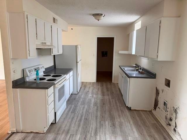 3884 KERSTON DR, Memphis, TN 38128