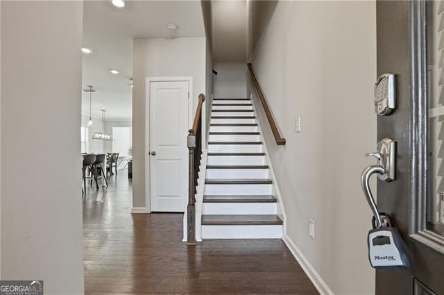 504 Elm Bluff Way, Lawrenceville, GA 30043